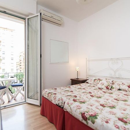 Le Rose B&B Roma Camera foto
