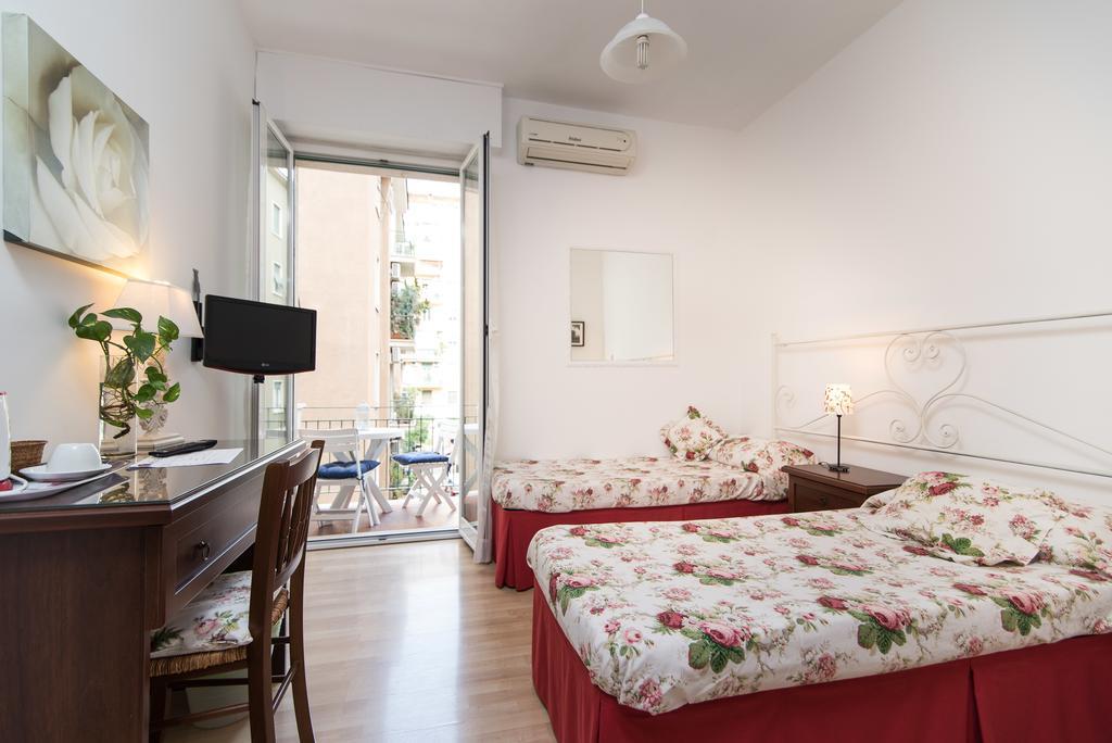 Le Rose B&B Roma Camera foto